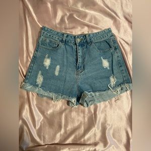Jean shorts size M 6